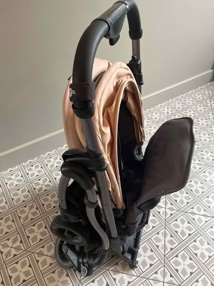 Photo of free iCandy Raspberry 2018 stroller (Palmers Green N13) #1