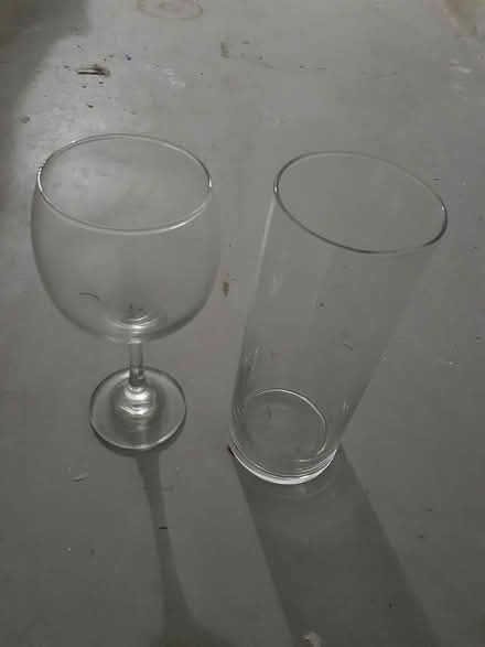 Photo of free centerpiece glassware (Heights of Jupiter) #1
