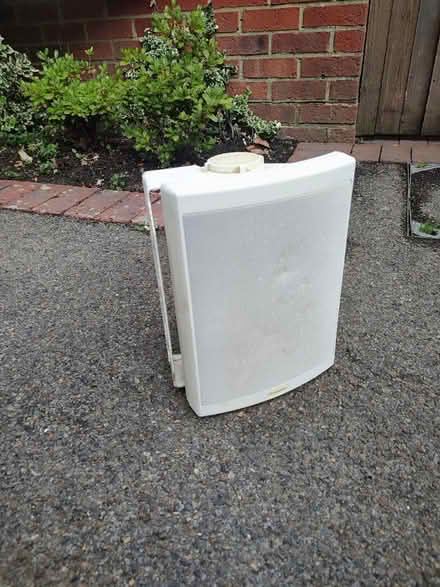 Photo of free Outdoor speakers X 4 (Horsham RH13) #1