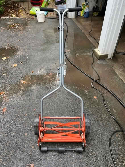 Photo of free Manual Grass Mower (Waban) #1