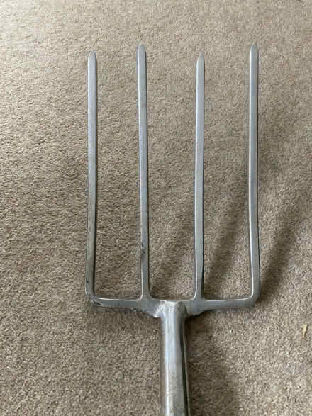 Photo of free Digging Fork (Dean EH4) #4