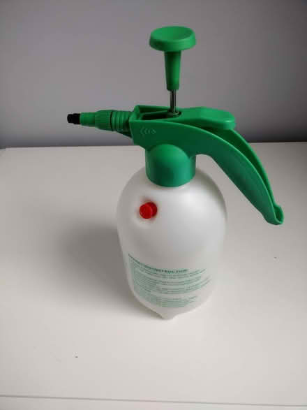 Photo of free Pump sprayer (CT14) #1