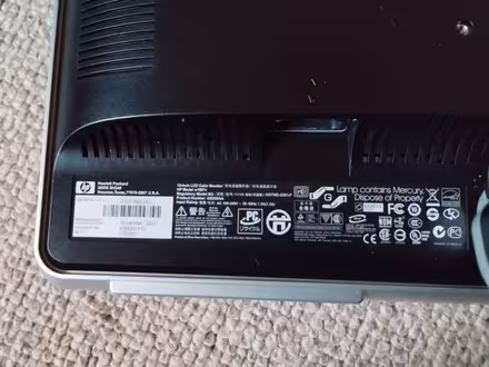 Photo of free 19-inch LCD monitor (inbuilt speakers) (Alnwickhill EH16) #2