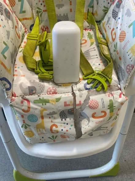 Photo of free Highchair and foam puzzle mat (Hammersmith) #1