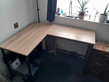 Photo of free Corner desk (Dyke road Brighron) #2