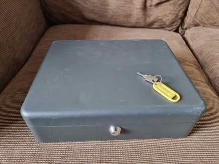 Photo of free Metal lock box (Latchford WA4) #1