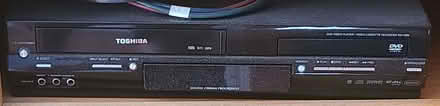 Photo of free Toshiba SD-V295KU DVD/VCR (Whitinsville, MA) #1