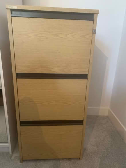 Photo of free 3 drawer wood effect filing cabinet (Surbiton KT6) #1