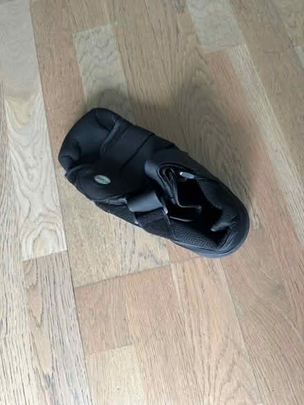 Photo of free Brand new, Never used medical boot (York way Camden) #1