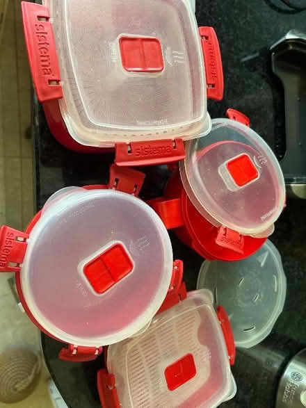 Photo of free Sistema microwave steamers/ food storage (Little Chalfont HP8) #1