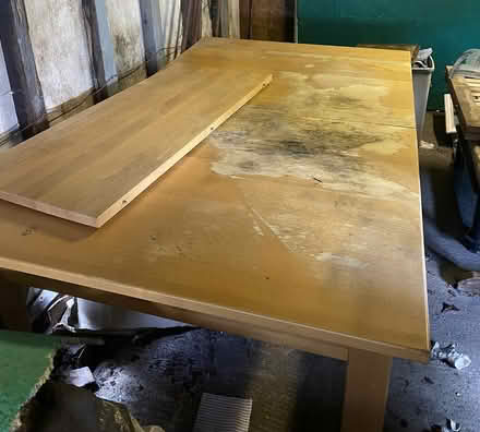 Photo of free table and 6 chairs (Sutton-in-Ashfield, NG17) #1