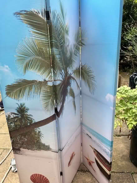 Photo of free Room divider - beach themed (Luton Airport LU2) #4