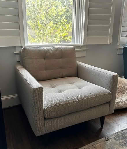 Photo of free Cozy Chair (Old Town Alexandria) #1