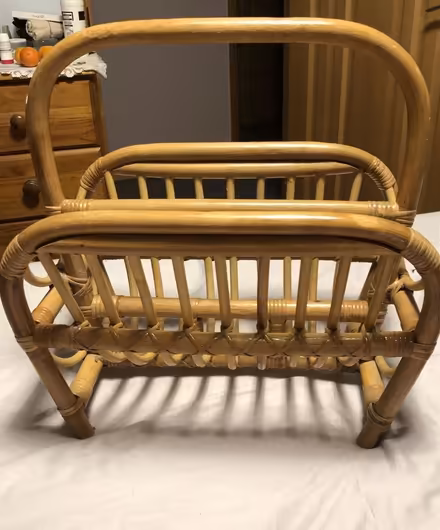 Photo of free Magazine Rack (CT7) #1
