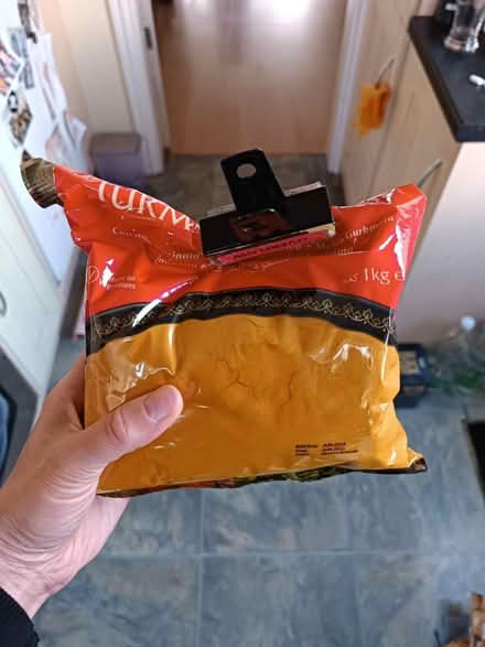 Photo of free Turmeric powder (Luton LU3) #1