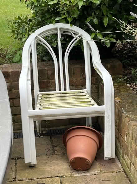 Photo of free Four garden chairs (Luton Airport LU2) #2
