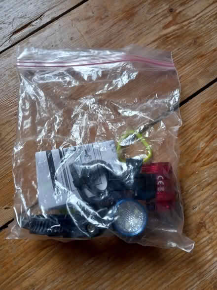 Photo of free bike lights (Haymarket EH11) #3