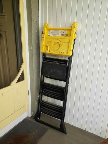 Photo of free painter's ladder (Greektown) #1