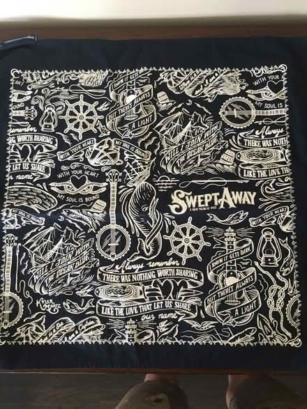 Photo of free Swept away bandanna (Berkeley) #1