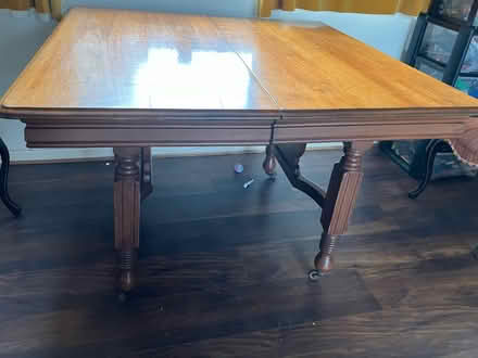 Photo of free Antique extendable table (Rusthall TN4) #2