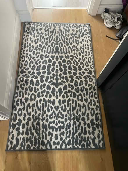 Photo of free 2 rugs (Bromley BR2) #2