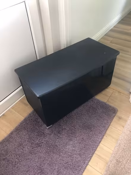 Photo of free Storage chest / Ottoman (Rodborough) #1