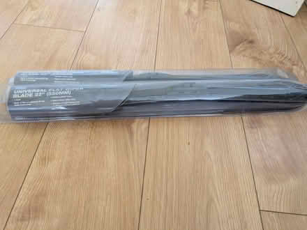 Photo of free universal wipers (Sharrow S7) #1