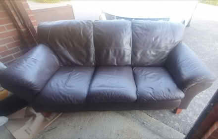 Photo of free Leather sofa (Halstead CO9) #1