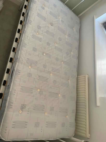 Photo of free Single mattress (BR2) #1