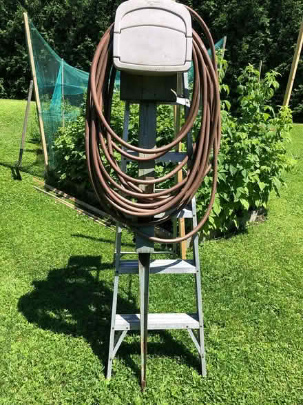 Photo of free Garden Hose and Rack (Aylmer Lakeview Terrace) #1