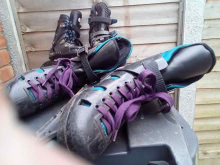 Photo of free 2 pairs skates (chesterfield S42) #2