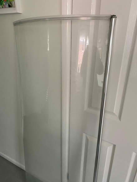 Photo of free Curved Glass Panel (Merrow GU1) #1