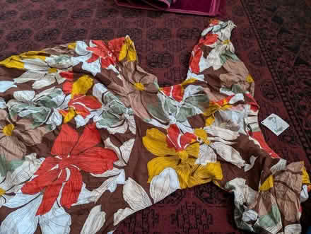 Photo of free Dress (Bankfoot BD5) #2