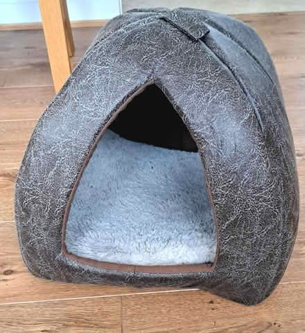 Photo of free Cat igloo (Leigh on Sea SS9) #1