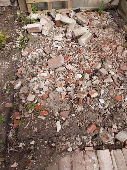 Photo of free hardcore, spare wood, worktop (PR5) #1