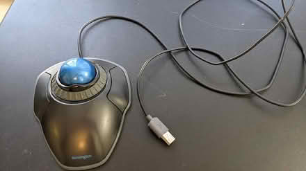 Photo of free Kensington Trackball Mouse (Sunnyside) #1