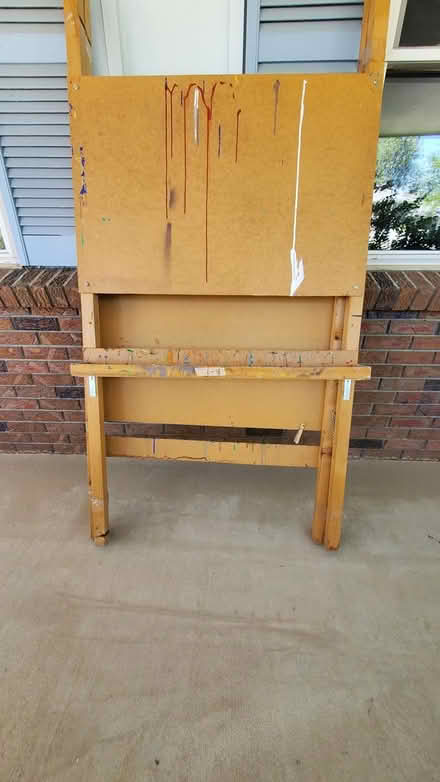 Photo of free Large art easel & tempura paints (Boulder) #1