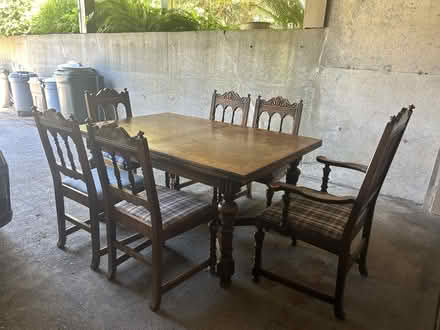 Photo of free Dining Room Table + 6 chairs (Mt. Baker area, Seattle) #1