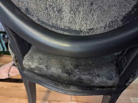 Photo of free Grey chair (needs mould cleaned) (TW2 Twickenham) #2