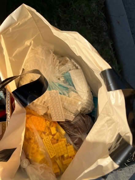 Photo of free Curb Alert: Legos (Wilshire and La Cienega) #2