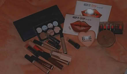Photo of free Make up bits (HX2) #1