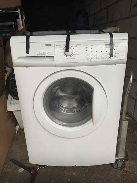 Photo of free Washing Machine (Aveley RM15) #4