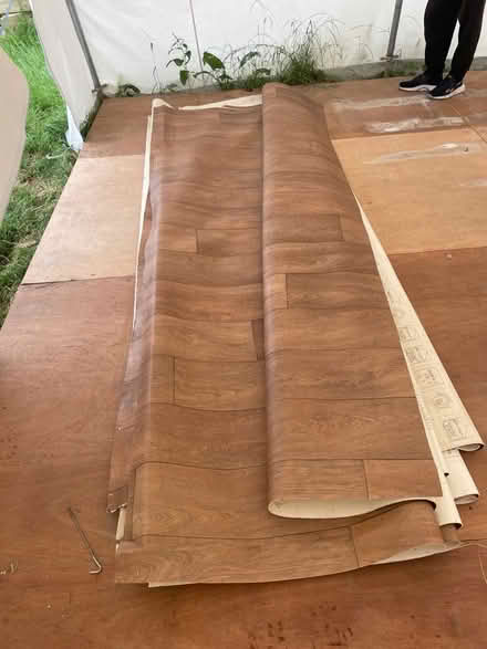 Photo of free 49 m² of wood affect lino (West pennard , BA6) #1