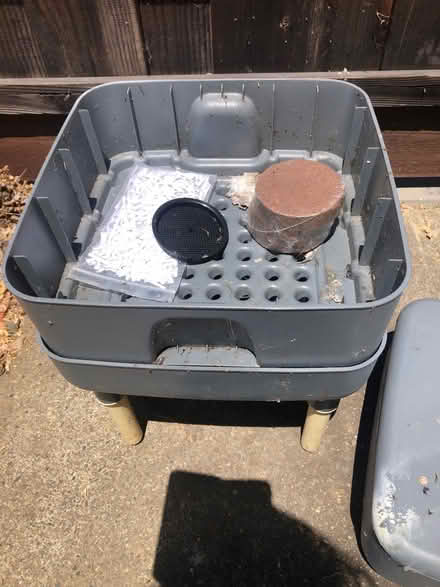 Photo of free Worm bin (Cambrian) #2
