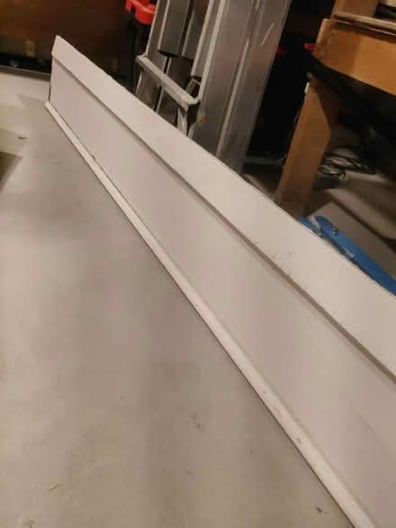Photo of free Baseboard trim - painted - 12' (Old Ottawa south) #2