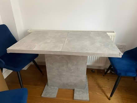 Photo of free Extendable Table (CM23) #1