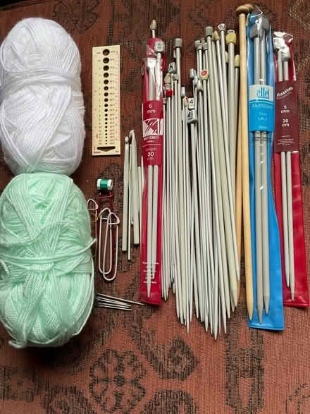 Photo of free Collection of Knitting Equipment (WS13) #1