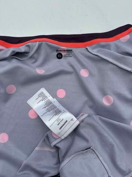 Photo of free Women’s TREK cycling top jersey XL (Purwell SG4) #3