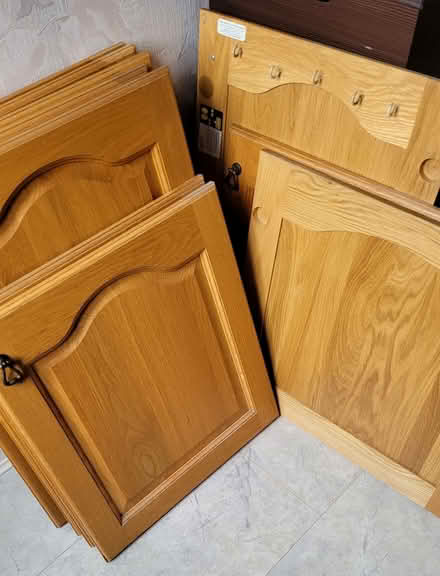 Photo of free Oak kitchen doors (Harlow CM18) #1