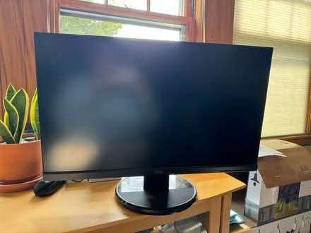 Photo of free Acer Computer Monitor (Lexington center) #1